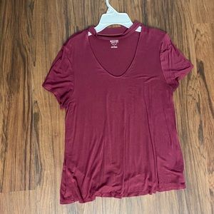 Mossimo Basic Comfy Tee w/ Neck Accent